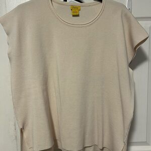 Daisy Women's Soft Cream Short Sleeve Top